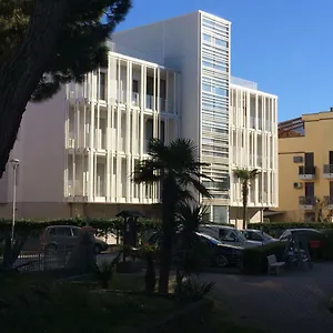 Apartahotel Milan